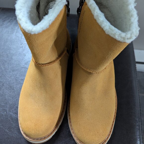 Helly Hansen winter ankle boots Pre season sale - Picture 3 of 9